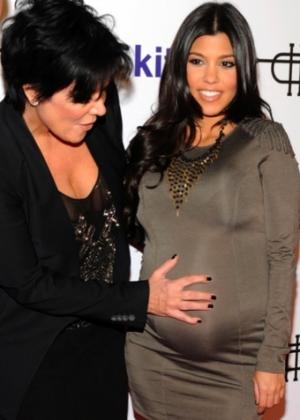 kourtney kardashian pregnant. star Kourtney Kardashian