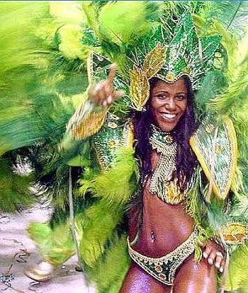 Mocidade Brazilian samba dancers