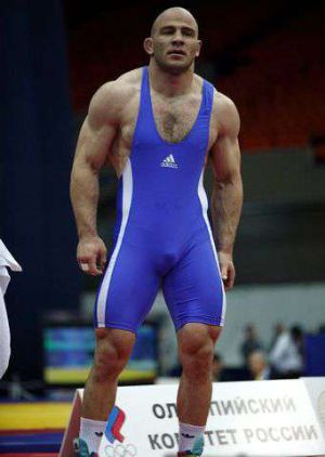 hot wrestler gold medal artur taymazov