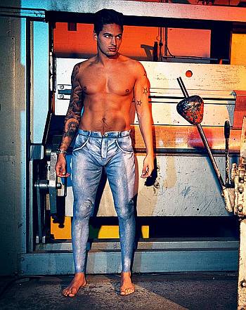 male celebrity body painting - MARIO FALCONE - jeans for genes day
