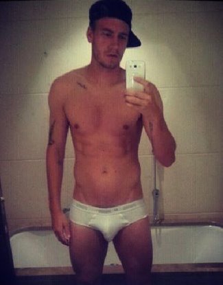 Nicklas Bendtner Underwear Selfie