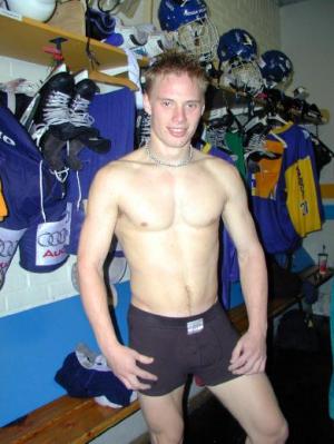 Jens Fredrik Karlsson shirtless