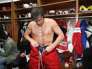 shirtless hockey players alex ovechkin
