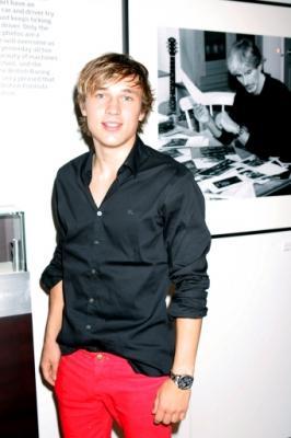 william moseley red jeans for men