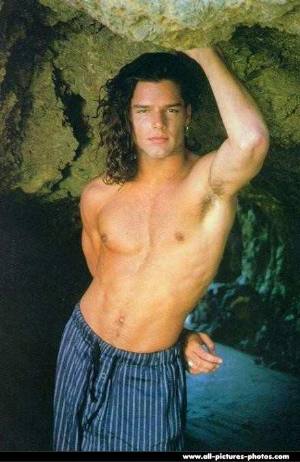 young ricky martin shirtless