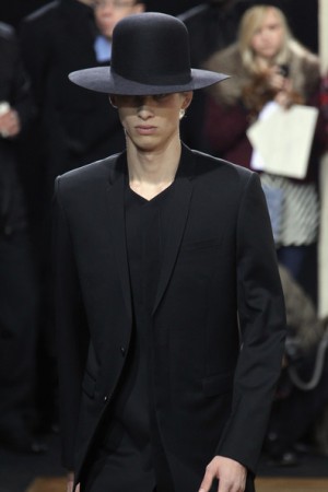 cool mens hats paris fashion week