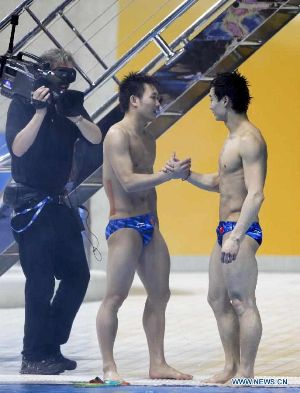 chinese men in speedo olympic divers
