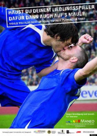 football players kissing german anti-homophobia campaign