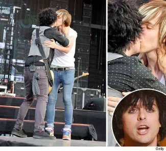 billie joe armstrong - gay kiss male fan
