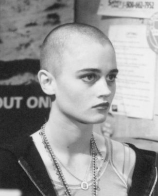 bald-actress-robin-tunney-in-empire-records