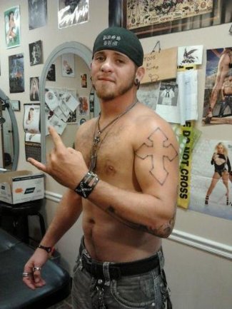 shirtless country singers - brantley gilbert country rock star