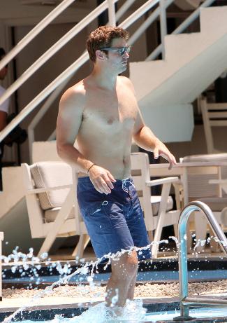 jay cutler shirtless - quarterback for the Chicago Bears