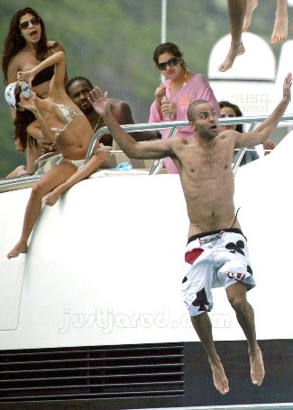 tony parker shirtless - pants falling down