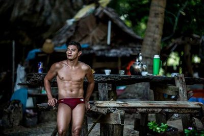 cliff divers in speedo - jonathan paredes - red bull cliff diving in krabi