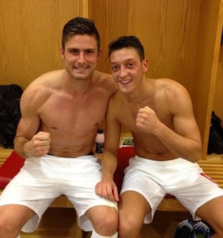 shirtless arsenal players - Olivier Giroud and Mesut Ozil