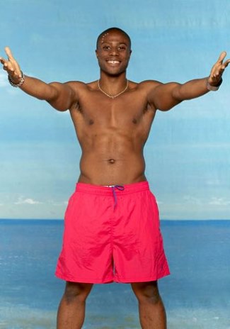 Leo Ihenacho underwear - boxers - love island