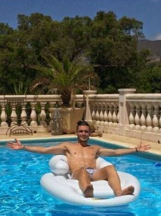 french footballers in speedo - remy cabella