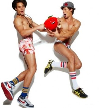 twins underwear - Marcos and Marcio Patriota - brazilian twins for adon magazine