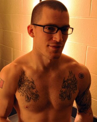 hockey players -Andrew Ference shirtless - boston bruins