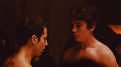 miles teller gay with skylar astin in 21 and over2