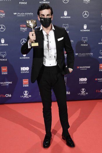 mario casas awards as an actor - feroz