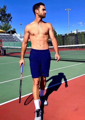 noah rubin shirtless tennis player