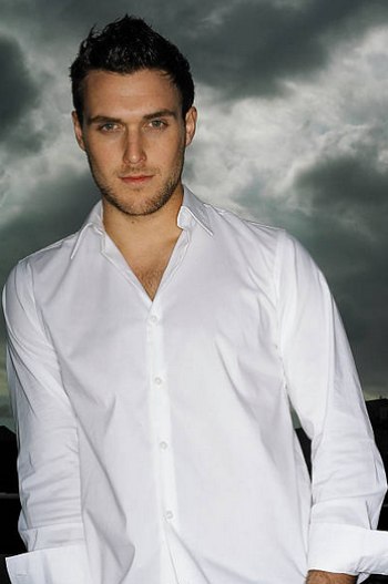 Owain Yeoman young and hot 2004