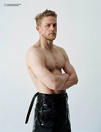 charlie hunnam shirtless in ck leather pants