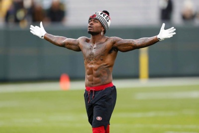 shirtless nfl players Marquise Goodwin