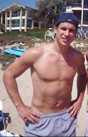 sidney crosby young and shirtless