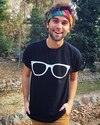 jake borelli gay or straight in real life