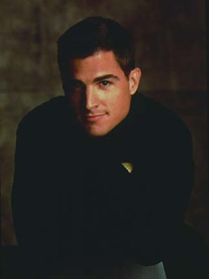 george eads young and hot