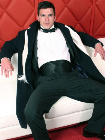 hot guys in suit - paddy o brian