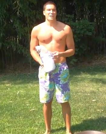 will reeve shirtless body - ice bucket challenge 2014