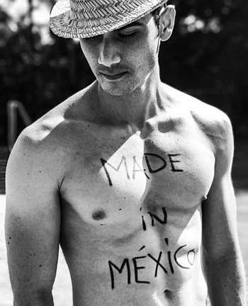 Alejandro Speitzer shirtless latino hunk