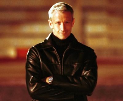gay leather jacket celebrity fashion - anderson cooper