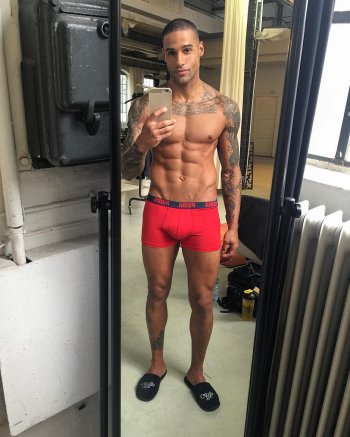 fitz henley underwear selfie - puma boxer briefs
