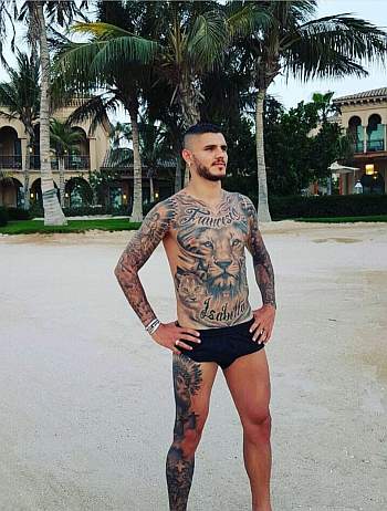 Mauro Icardi beach underwear