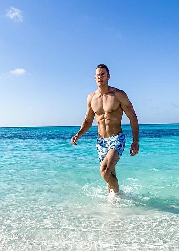 men in shorts 2021 beach edition - tom hopper
