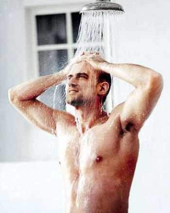 chris meloni shirtless shower