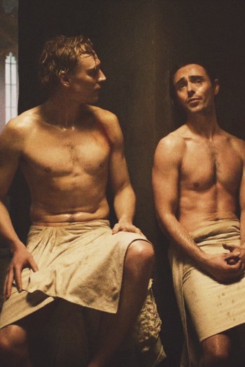 david dawson shirtless with tom hiddleston in the hollow crown