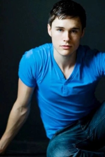 sam underwood hot in shirt and jeans