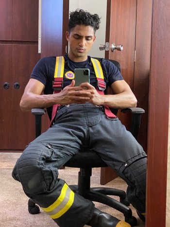 Anirudh Pisharody 911 hot fireman