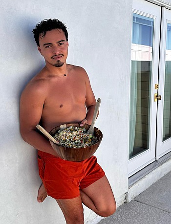 Tonatiuh Elizarraraz shirtless from iamtonatiuh instagram